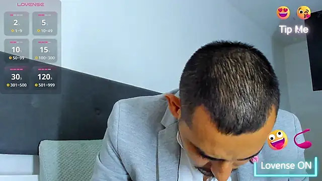 jhonyalzate2 online show from March 9, 1:56 am