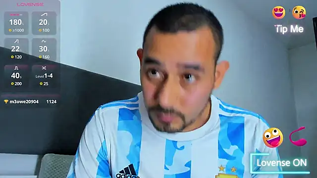 jhonyalzate2 online show from March 12, 2:52 am