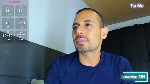 jhonyalzate2 online show from October 14, 12:11 am