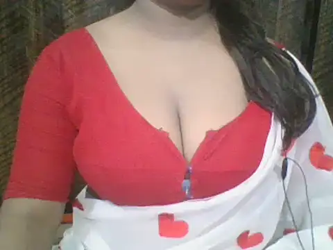 Snapshot of Mahi_love21 chatting on January 1, 8:04 pm Mahi love21 online show from January 1, 8:04 pm