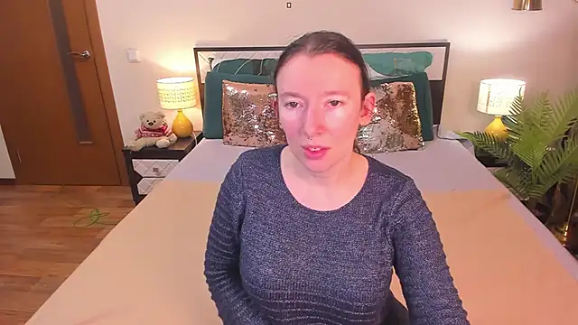 CatherineWalls online show from March 6, 4:20 am