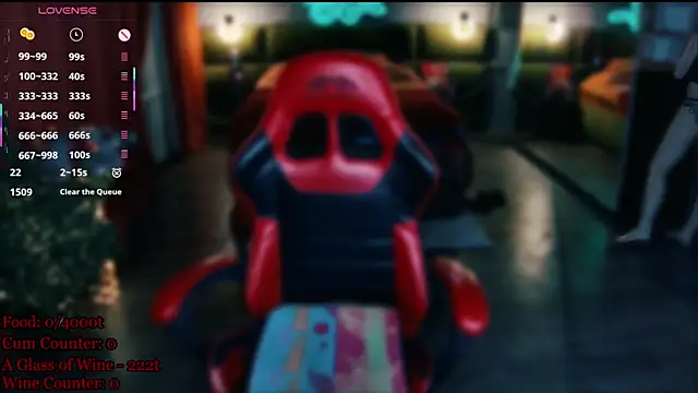 Snapshot of MaxPhoenixx chatting on April 21, 8:12 pm MaxPhoenixx online show from April 21, 8:12 pm