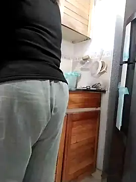 Vicky Rosse online show from February 18, 8:27 pm