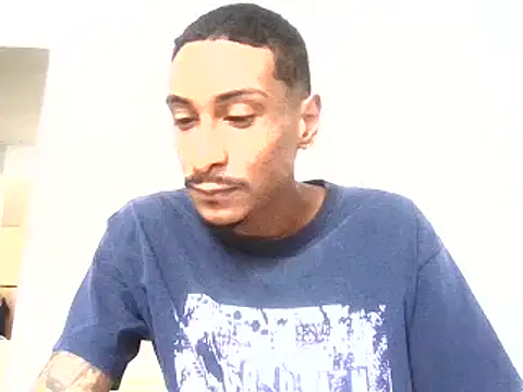 Snapshot of mellow_smoke chatting on May 5, 4:15 pm mellow smoke online show from May 5, 4:15 pm