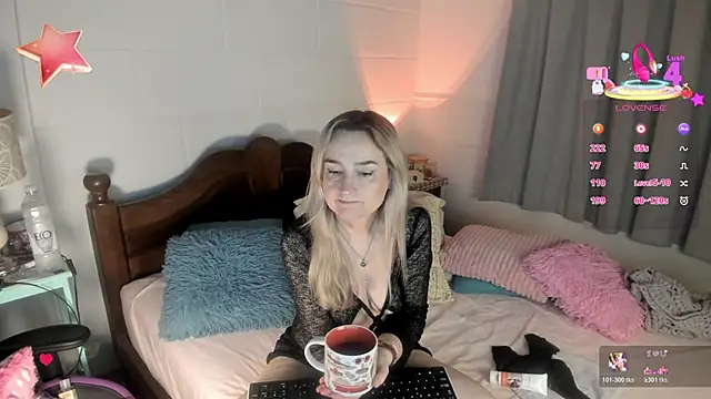 Snapshot of 1Sweetnina chatting on June 30, 11:50 pm 1Sweetnina online show from June 30, 11:50 pm