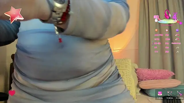 Snapshot of 1Sweetnina chatting on July 21, 9:39 pm 1Sweetnina online show from July 21, 9:39 pm