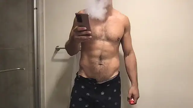 Snapshot of BigGuyMuscle chatting on November 11, 9:37 pm BigGuyMuscle online show from November 11, 9:37 pm