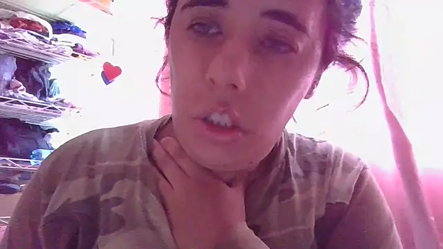 annarose19 online show from December 30, 8:25 pm