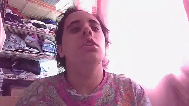 annarose19 online show from January 7, 7:59 pm