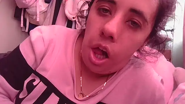 annarose19 online show from February 20, 9:09 pm