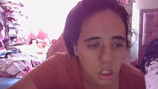 annarose19 online show from November 4, 7:35 pm