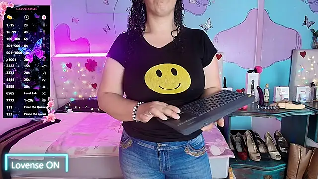 Snapshot of Zaly_mature chatting on July 6, 10:56 pm Zaly mature online show from July 6, 10:56 pm