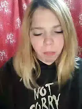 Zuli Kiska online show from February 12, 9:22 pm