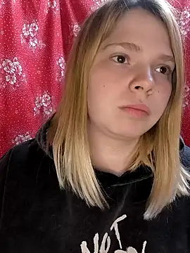 Zuli Kiska online show from March 12, 12:31 am