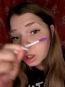 Zuli Kiska online show from December 19, 8:05 pm