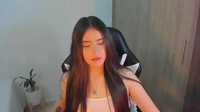 iriswest  online show from February 21, 1:44 am