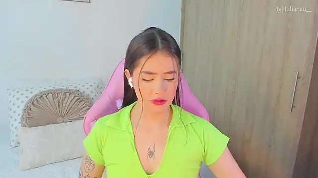 iriswest  online show from March 7, 9:27 pm