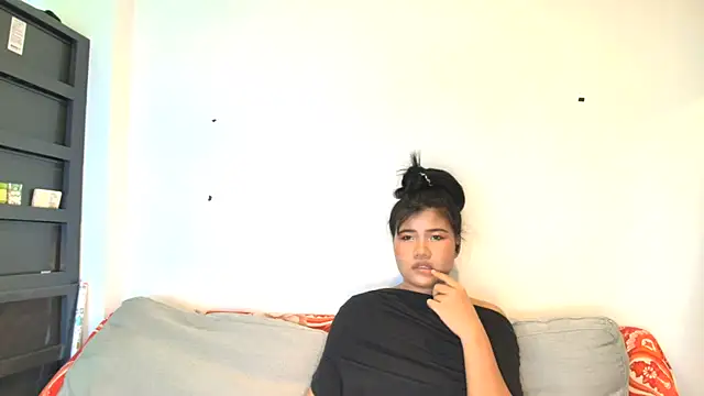 Snapshot of jhon_gade chatting on November 27, 4:03 am jhon gade online show from November 27, 4:03 am