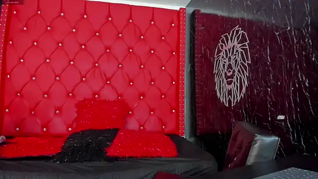 danaythamara1 online show from March 4, 8:38 pm