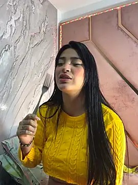 natalia-888 online show from November 22, 12:42 am