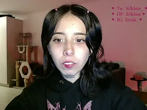 Snapshot of babyluna_8_8 chatting on July 24, 2:31 am babyluna 8 8 online show from July 24, 2:31 am