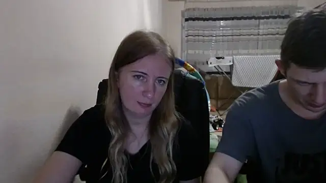 Snapshot of PeterAndJen chatting on September 21, 7:26 pm PeterAndJen online show from September 21, 7:26 pm