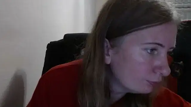 Snapshot of PeterAndJen chatting on October 24, 6:15 pm PeterAndJen online show from October 24, 6:15 pm