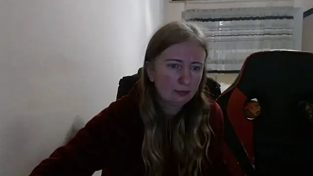 Snapshot of PeterAndJen chatting on November 15, 6:37 pm PeterAndJen online show from November 15, 6:37 pm