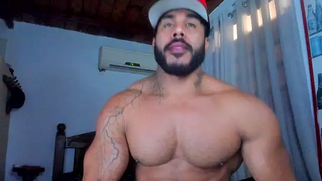 Snapshot of Artemis_Kazttman chatting on November 5, 2:17 pm Artemis Kazttman online show from November 5, 2:17 pm