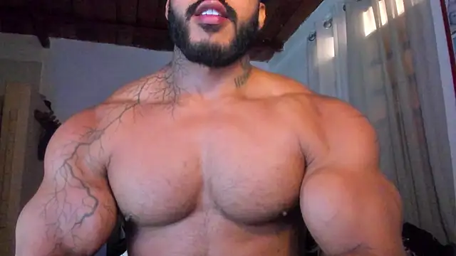 Snapshot of Artemis_Kazttman chatting on November 8, 2:39 pm Artemis Kazttman online show from November 8, 2:39 pm