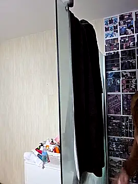 Snapshot of kylie_blck chatting on May 18, 2:18 am kylie blck online show from May 18, 2:18 am