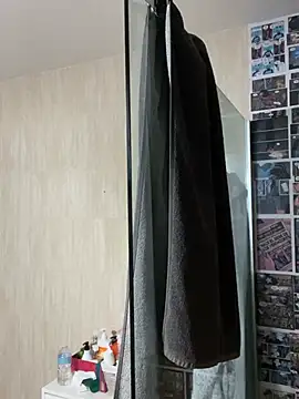 Snapshot of kylie_blck chatting on May 24, 2:05 am kylie blck online show from May 24, 2:05 am
