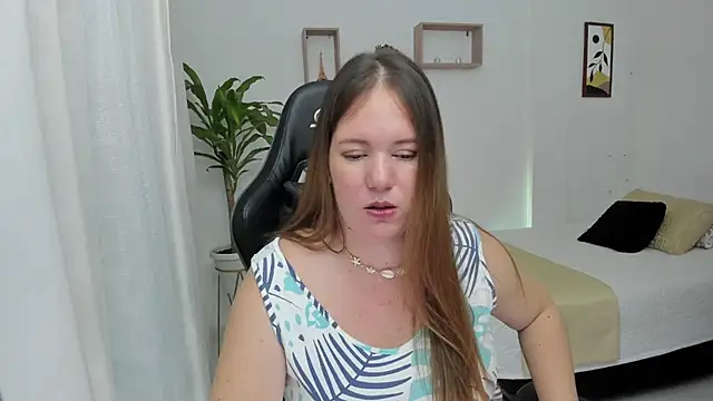 Snapshot of tamy_shine87 chatting on December 20, 5:47 am tamy shine87 online show from December 20, 5:47 am