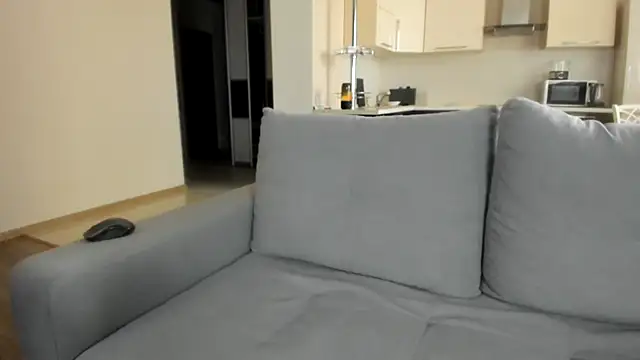  in yan online show from September 12, 4:56 am