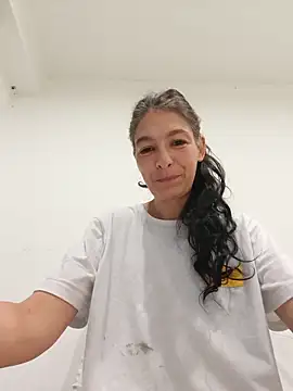 Snapshot of Sposini69 chatting on May 27, 9:06 am Sposini69 online show from May 27, 9:06 am