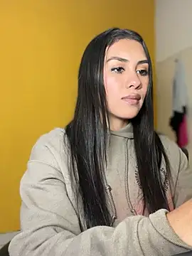 Ambar pe  online show from January 5, 12:31 am