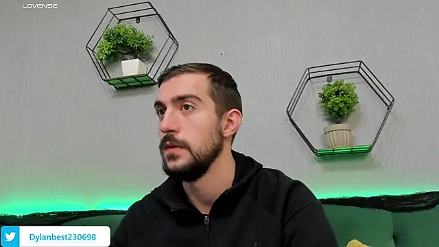 Dylan Best online show from November 3, 11:15 pm