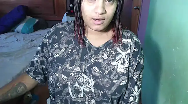 Hilarybunnyy online show from March 20, 1:48 pm