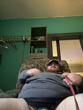 Snapshot of fatdickdaddy448 chatting on November 12, 3:12 pm fatdickdaddy448 online show from November 12, 3:12 pm