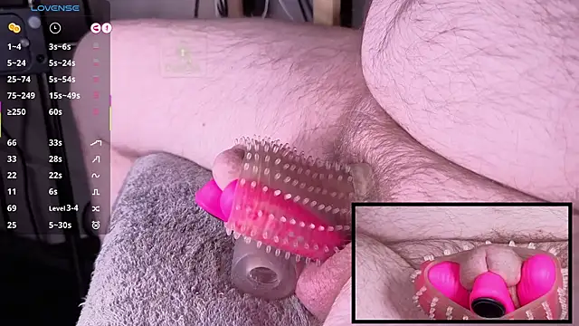 Snapshot of controlmytoys chatting on July 5, 7:10 pm controlmytoys online show from July 5, 7:10 pm
