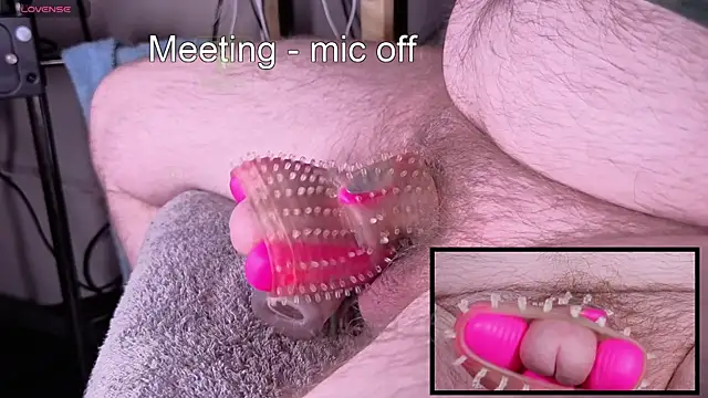 Snapshot of controlmytoys chatting on July 27, 7:48 am controlmytoys online show from July 27, 7:48 am