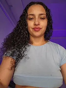 Snapshot of Lucy_Marin chatting on November 14, 10:40 pm Lucy Marin online show from November 14, 10:40 pm