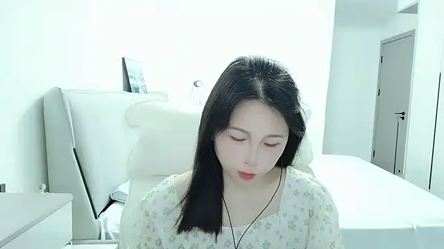 Sunset glow online show from July 5, 12:23 pm