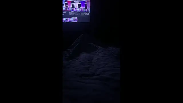 petuletra online show from October 18, 11:05 pm