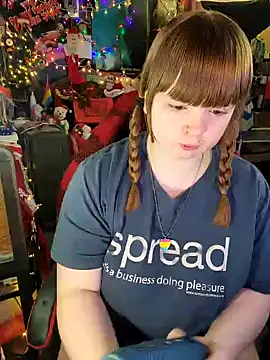 Snapshot of VelvetDiablo chatting on December 27, 12:29 am VelvetDiablo online show from December 27, 12:29 am