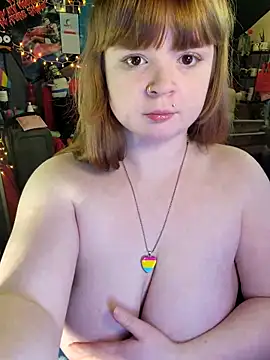 Snapshot of VelvetDiablo chatting on January 2, 6:40 am VelvetDiablo online show from January 2, 6:40 am