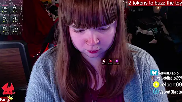 Snapshot of VelvetDiablo chatting on January 22, 1:42 am VelvetDiablo online show from January 22, 1:42 am