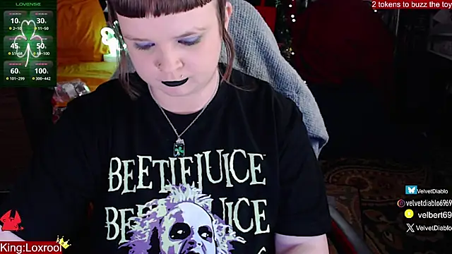 Snapshot of VelvetDiablo chatting on March 12, 11:44 pm VelvetDiablo online show from March 12, 11:44 pm