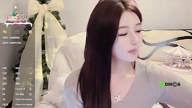 Snapshot of Happy_Kitty chatting on February 15, 11:52 am Happy Kitty online show from February 15, 11:52 am