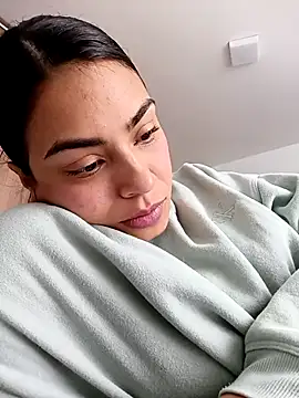 Ivanna2 online show from March 5, 3:30 pm